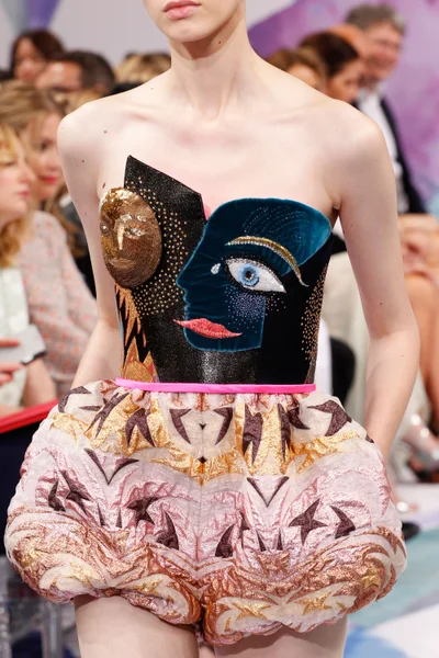 Look 42